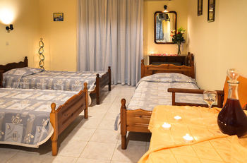 Artemis Studios And Apartments Psarou  المظهر الخارجي الصورة